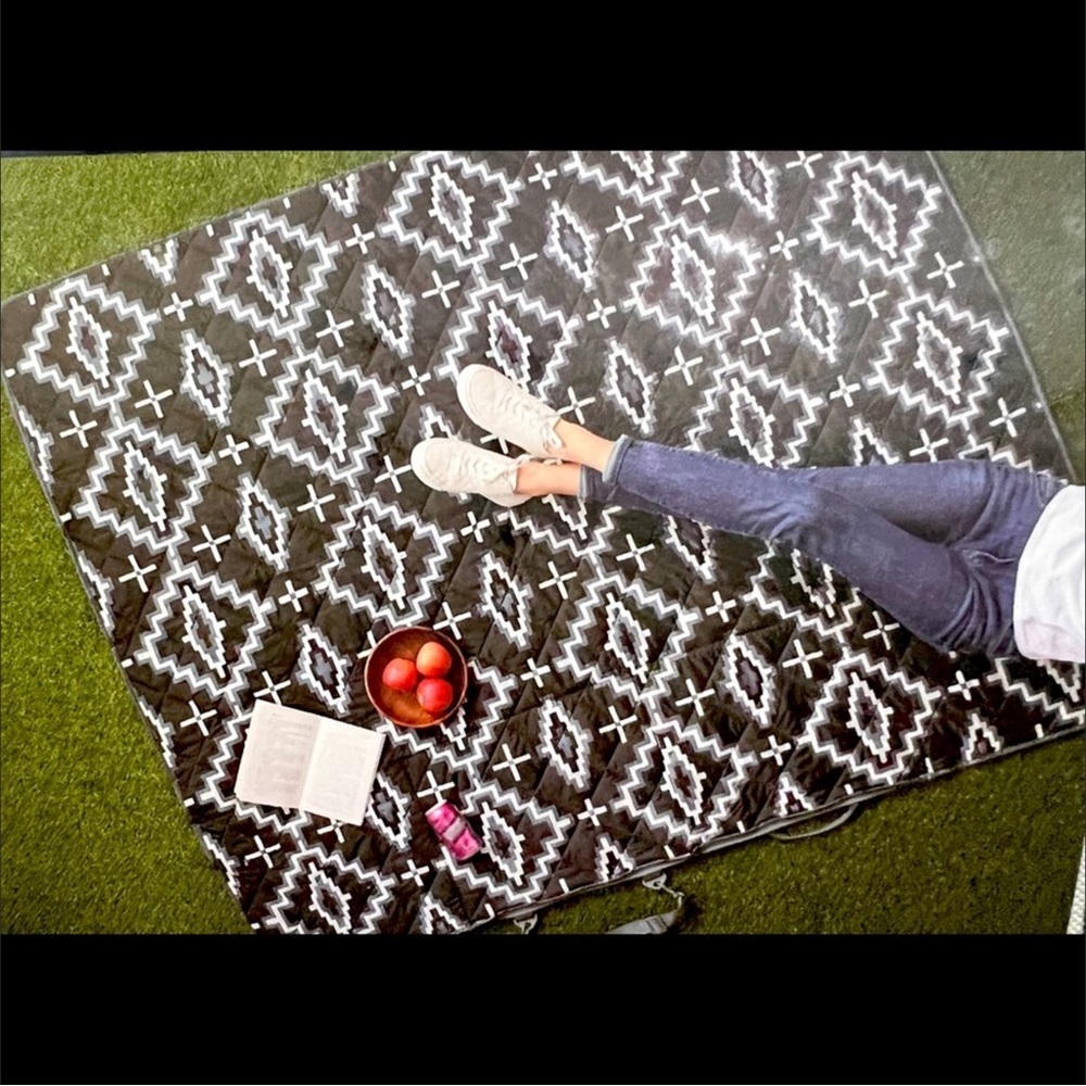 Pendleton Packable Blanket